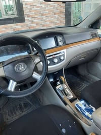 ٢٠١١ • كورلا اوتماتيك • تحويل مباشر