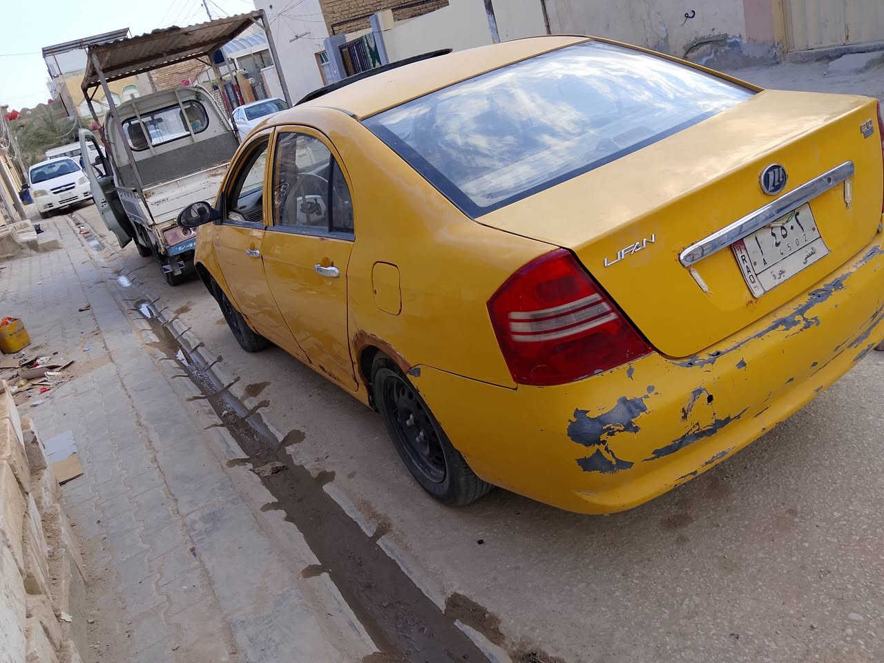 للبيع ليفان  620 كير ومكينة حلوات تخم تاير جاهزة رقم مثني الماني سيارة بيهة قاصرين بعدلهة 5 تشر وتتحول سعر 20 وبيهة مجال بصيط مكاني النجف
***********
