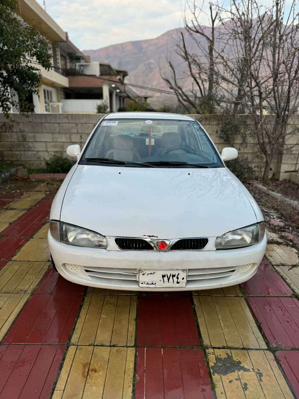 پرۆتۆن ٢٠٠٢ سپی بۆیاخ ئەستور دو پارچەی بۆیاخە بێ ناو گرتن ئارمی پلاسیکی هەولێرە ئارمەکەی بزربوە کەفیلی مەدەنی بەشەرت گێرو مەکینە بە شەرت 30معامه له *********** دخان, السليمانية
