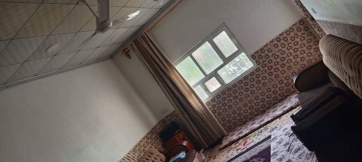 دار للبيع طابو زراعي بأسمي مساحه 455 م للتواصل ***********
