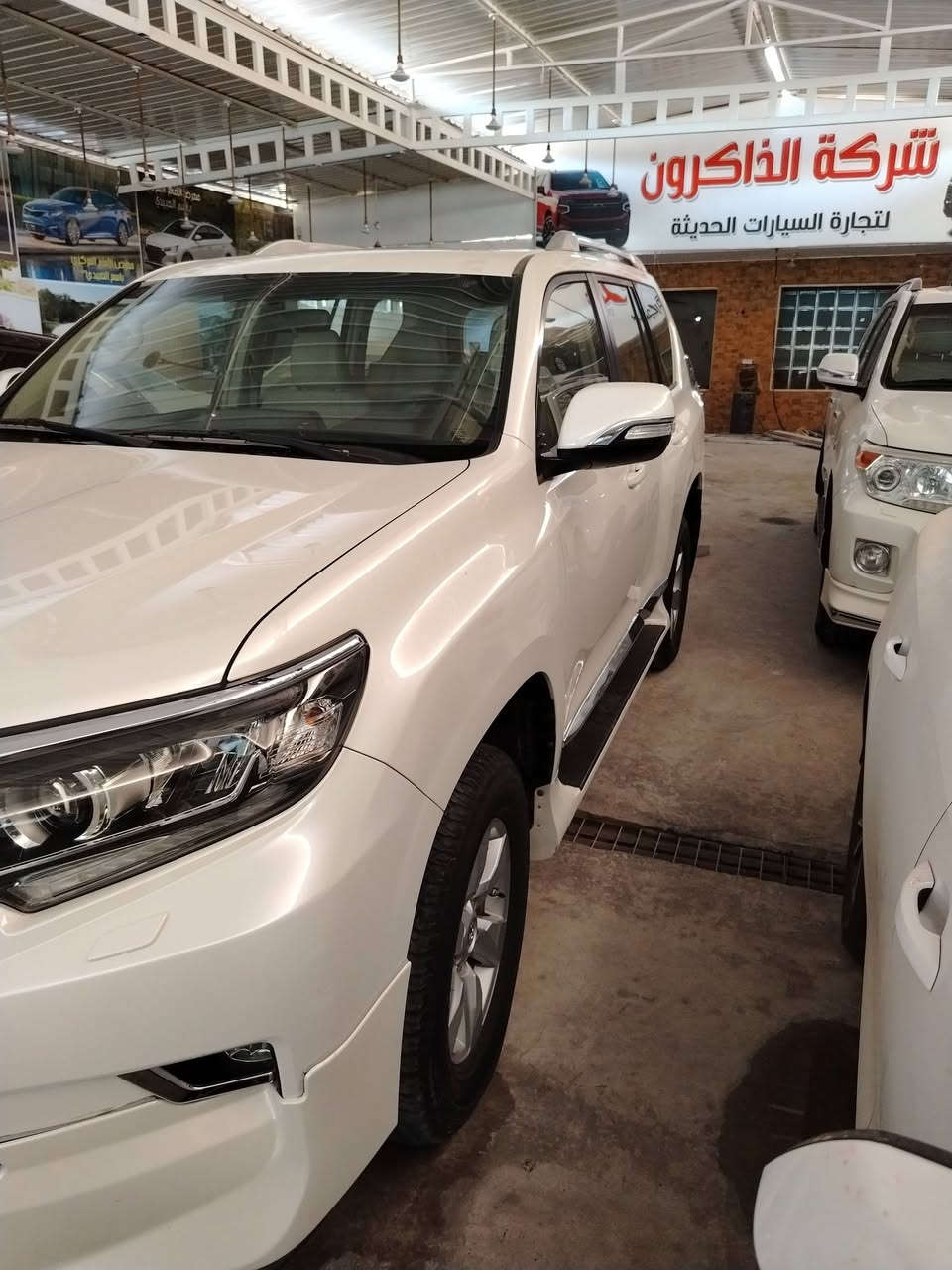 تويوتا برادو
موديل : 2019
الممشى : 80,000
الضرر : كفالة عامة ( فقط يوجد صبغ بالدعامية )
السعر : 39,000 $

للتواصل والاستفسار 
احمد : ***********
محمود : ***********
مصطفى : ***********
