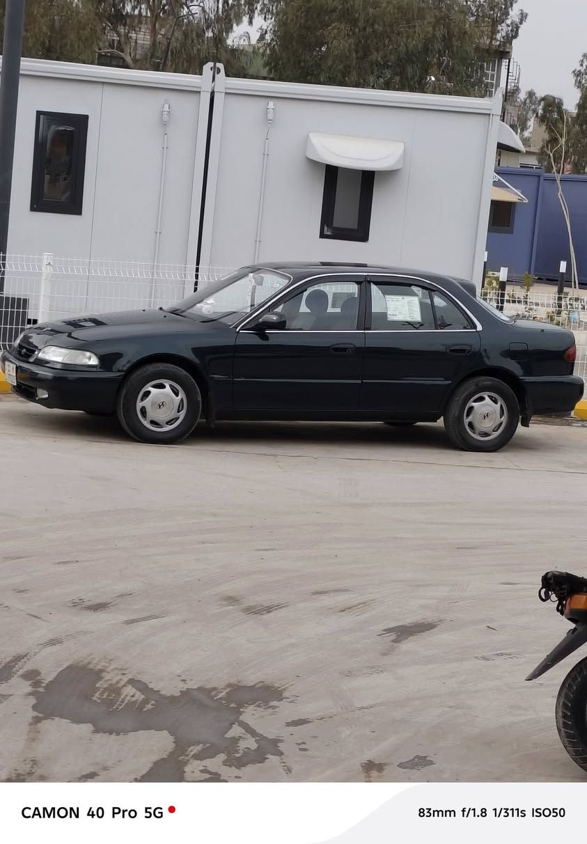 سوناته2 للبيع أو مراوس حسب قناعه. موديل ٩٥ بسمي بغداد سنويه لل ٣٠ جديده وحلوه تدفه تبريد تخم تاير باتري والفيت بم جديد شاده متصرف عليه ألف دينار سعر سياره ٥٠ ورقه . *********** ملاحظة سياره شاشه وكامره دوار.
