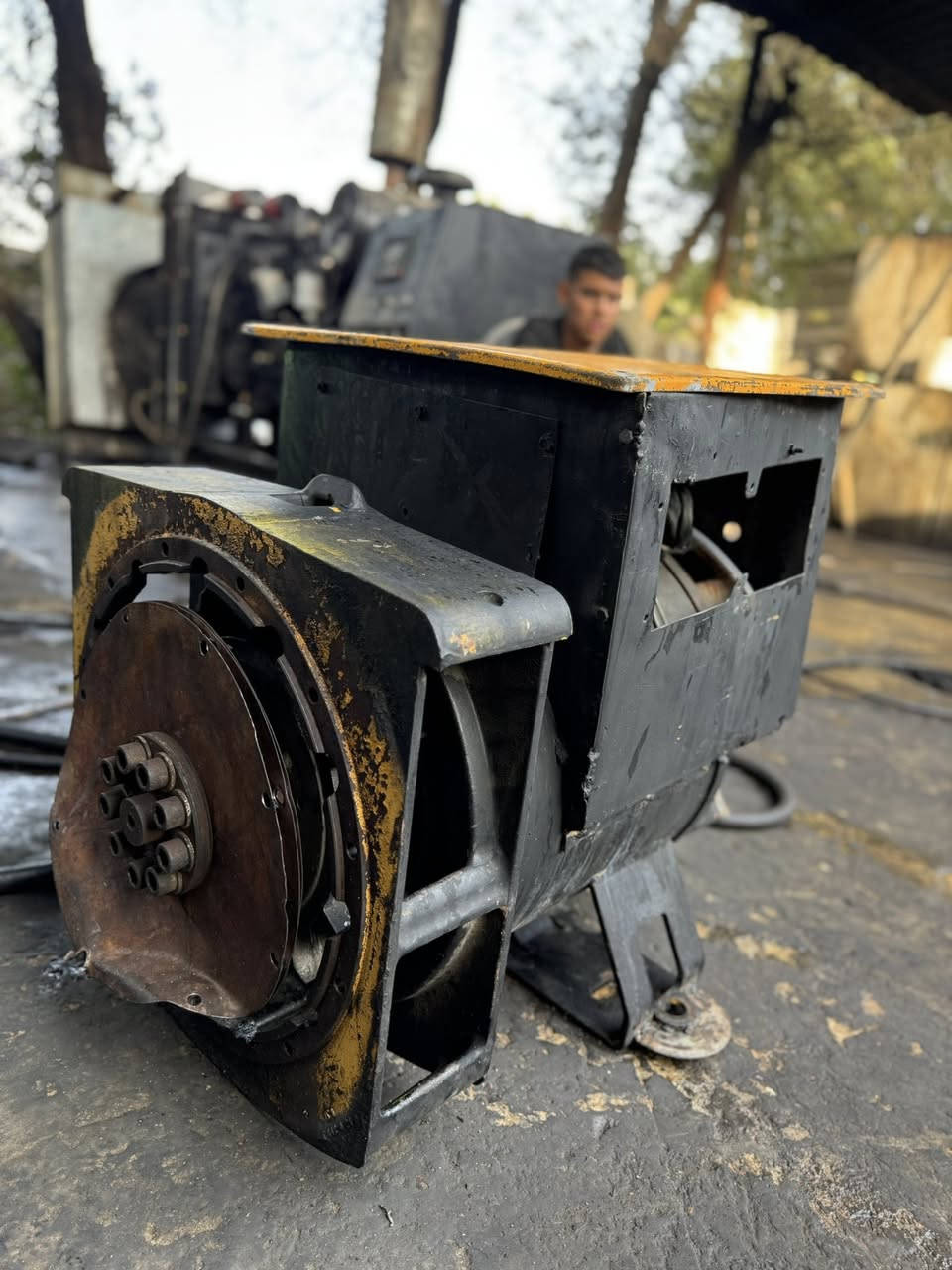 سلام عليكم
توليد للبيع 165 KAV للبيع اي استفسار اتصل وبيك خير وتدلل ***********
