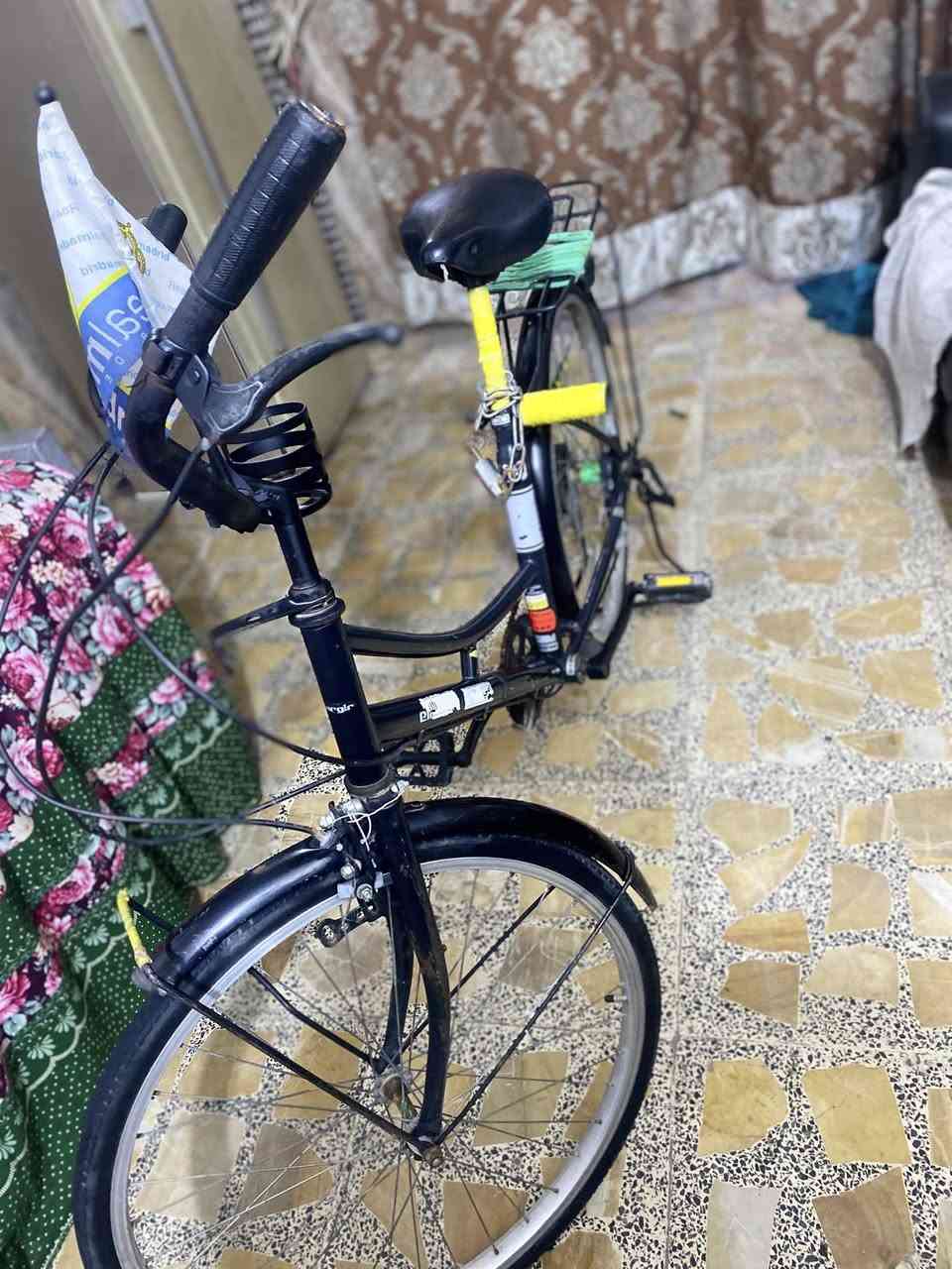سلام عليكم ورحمة الله وبركاته باسكل بناتي كامل من جوابه و تايرات و بركات مديل 2019 متروس ختومات سعر 75 و بي مجال اللطيبين عنوان بغداد بغداد الجديده شارع المسبح قرب جامع ذات النطاقين اارقم موجود فقط واتساب ***********
