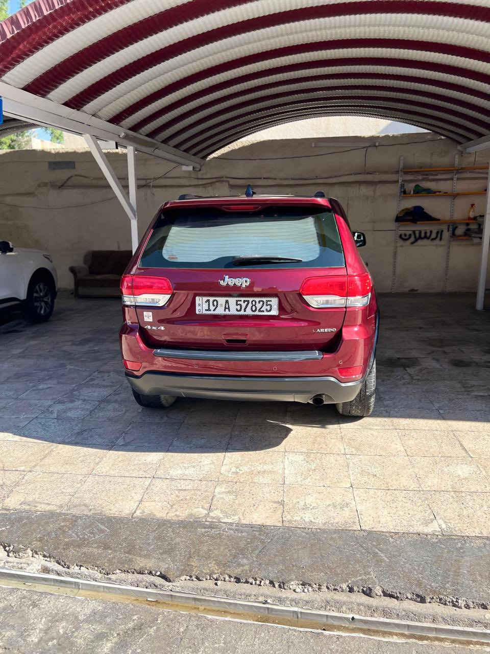 جيب 2019 فول بيهة 3 قطع صبغ رقم كربلاء ومكانها كربلاء 205 وبيها مجال ***********
