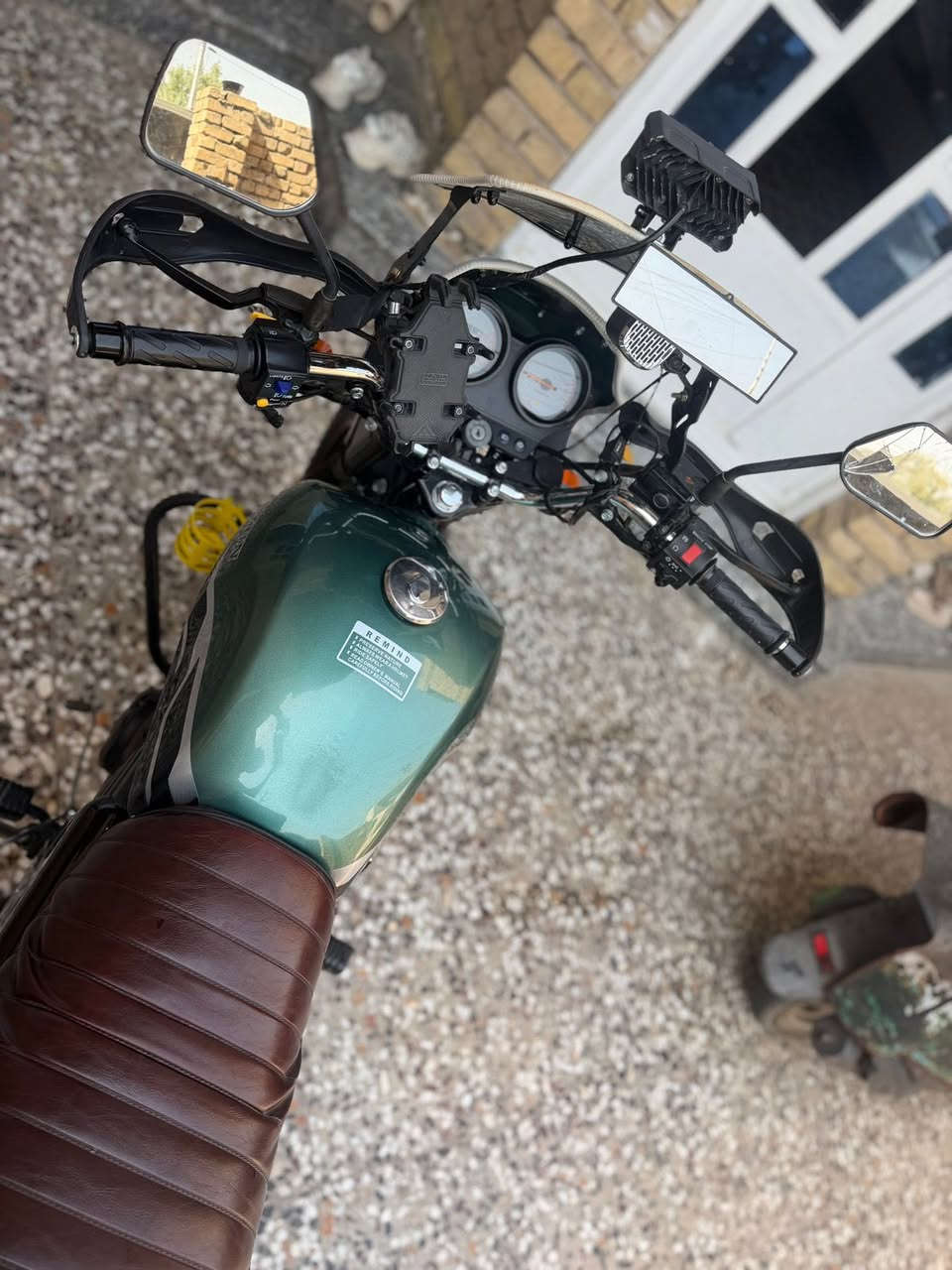 سلام عليكم …
🏍️دراجة دايون موديل 2023 دراجة مكفولة من كل شي الله شاهد مابيها أي حادث مرقم بغداد ودارجة أخت الزيرو👌  كلش نظيييفة 🔥
السعر 💸:2,800,000 مليونين وثمنميه الف دينار عراقي
العنوان 📍: بغداد_ الغزالية _ 
للاستفسار 📲 : ***********
