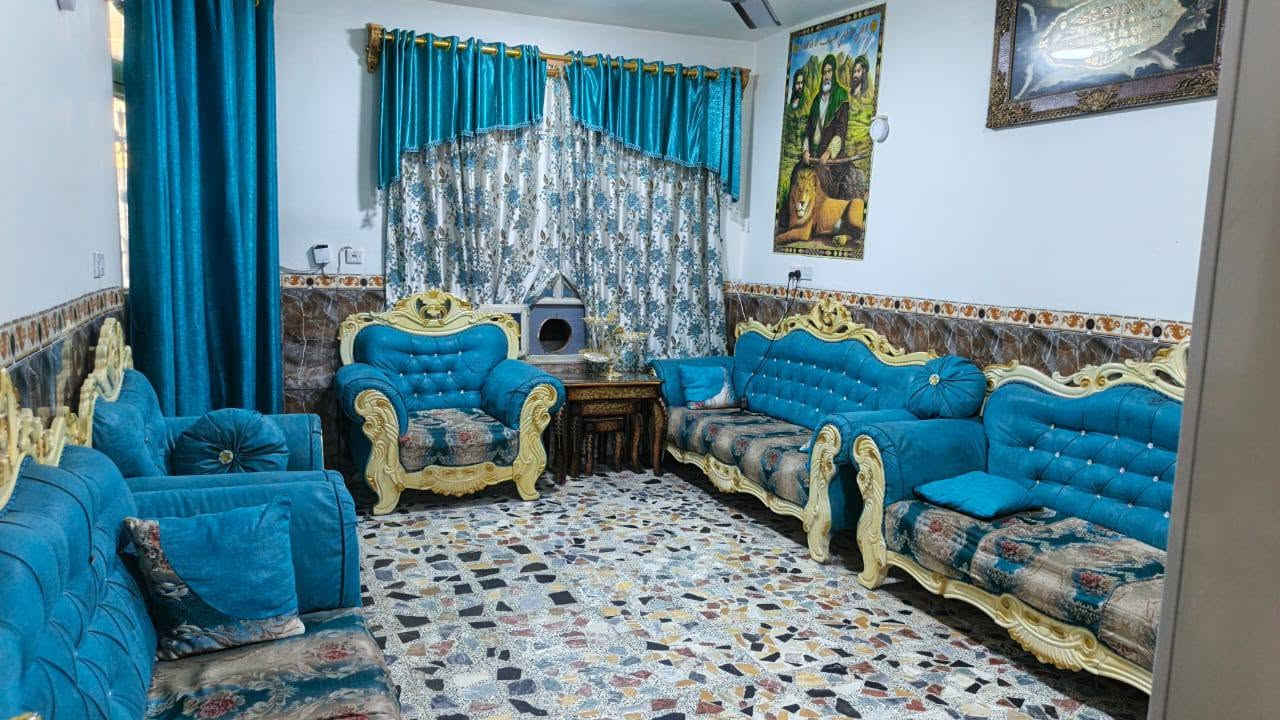 @الجميع 🏡 للبيع منزل سكني
📍 الموقع: البحث والتطوير
📐 المساحة: 150 متر مربع
🔹 الواجهة: 7.5 متر
🔹 النزال: 20 متر
🏠 يتكون المنزل من:
غرفتي نوم
استقبال (غرفة ضيوف)
صالة
مطبخ
حمام
صحيات داخلية وخارجية
✅ مناسب للسكن العائلي
✅ موقع هادئ وخدمات متوفرة
💰 السعر: 100 مليون دينار عراقي
🔹 يوجد مجال بالسعر للجادين
📞 للاستفسار والاتصال:
***********

