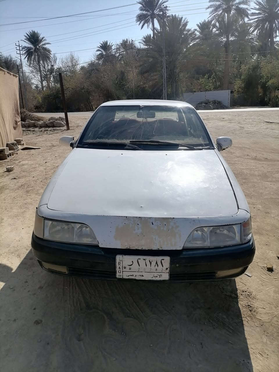 سلام عليكم سياره اسبرو دايو للبيع سياره تخم تاير وصدر جديد قبل أيام بدلته كير عادي  مكينه حجم ١٦ مفتوح مكينه بيه تبخير قليل رقم انبار وشرط تحويل ثاني يوم سياره بس شكله يرادله ترتيب وسياره مناسبه الله شاهد ولشراي هذه رقم صاحبه ***********
