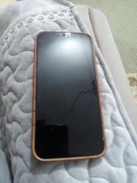 ايفون ١٢ برو ماكس • ٢٥٦ • مكسور الظهر