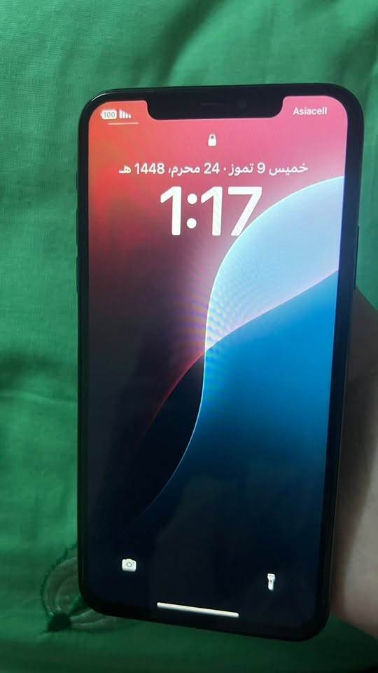 السلام عليكم
ايفون 11 برو ماكس
ذاكرة 256
بطارية 75‎%‎ اصلية 
لون زيتوني
تك سيم 
نظافة 90‎%‎
كامرات فول
الجهاز كلو شغال
مبدل شاشه فيس ايدي متوقف فقط
السعر 265 بي مجال 
رقمي ***********
