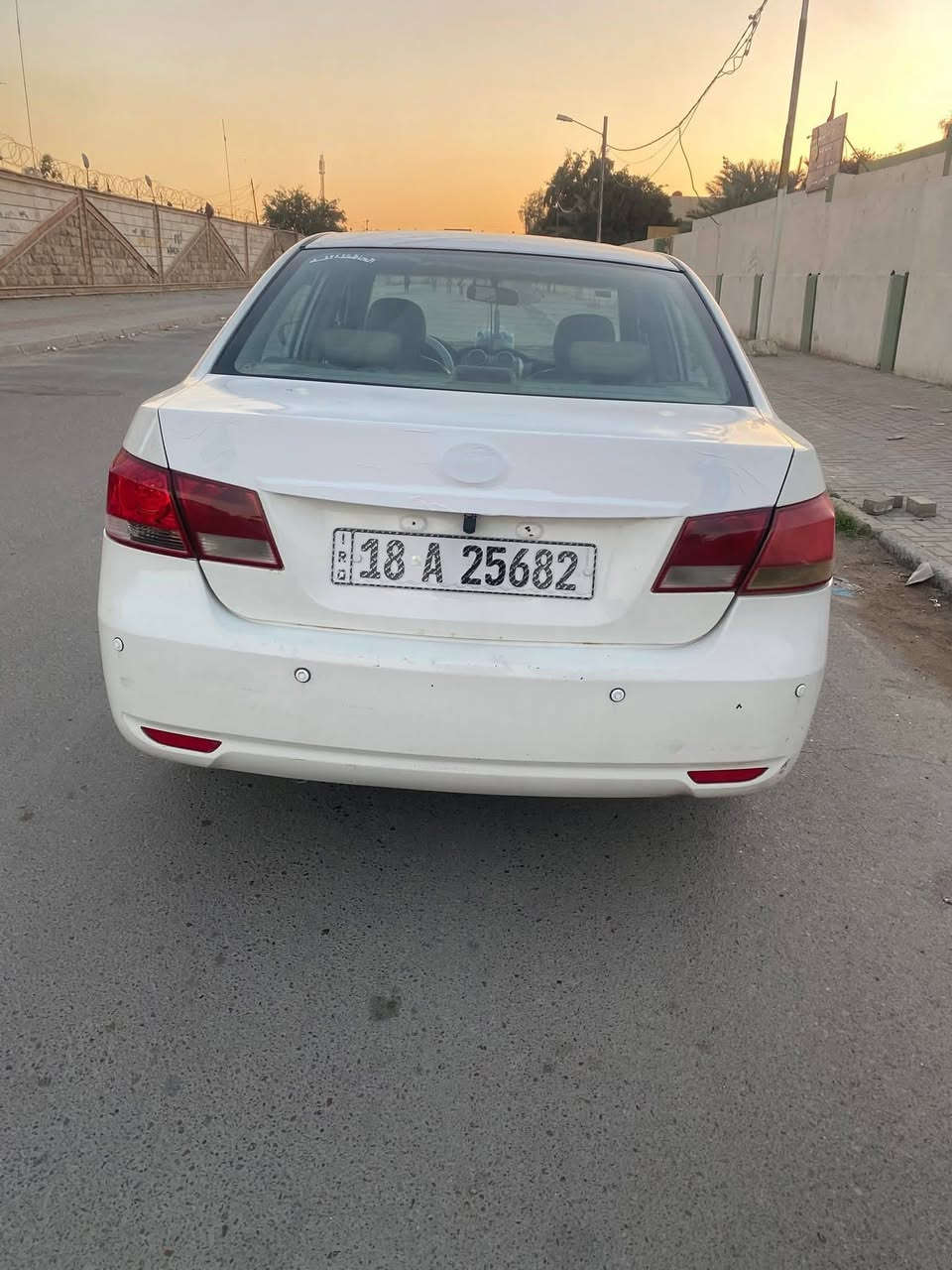 سلام وعليكم بي واي دي 2012بصمه كير أوتوماتيك كير جديد قبل اسبوع شاده مكينه خير من الله صدر شاده جديد تبريد ثلج السياره فتحه بالسقف كشنات جلد شاشه مكاني بغداد مدينة الصدر رقمي ***********
