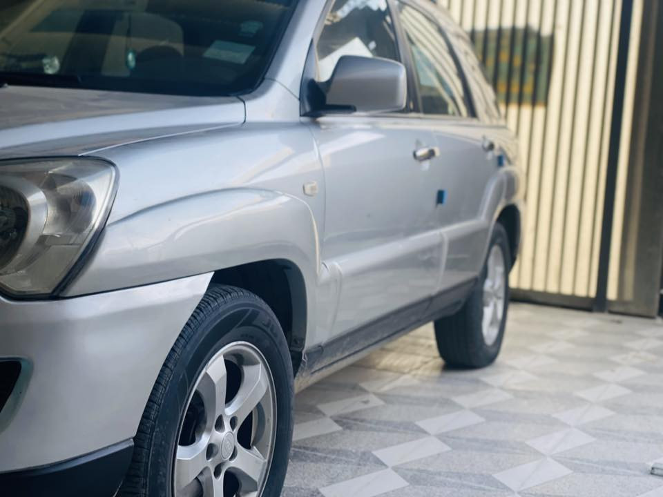 السلام عليكم سبورتج 2010 السياره نظافه فول مواصفات فول ماعدا البصمه كشنات جلد كراسي كهرباء فتحه مكينه وكير وتبريد وحداديه فول مداور ثاني يوم السونار
مرفق مع المنشور  
السعر // 113 وبيه مجال قليل 
المكان // ذي قار 
اتصال // ***********//***********//
