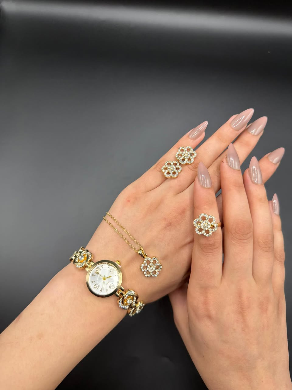 جمله فقط عندي 5000 قطعه ***********
