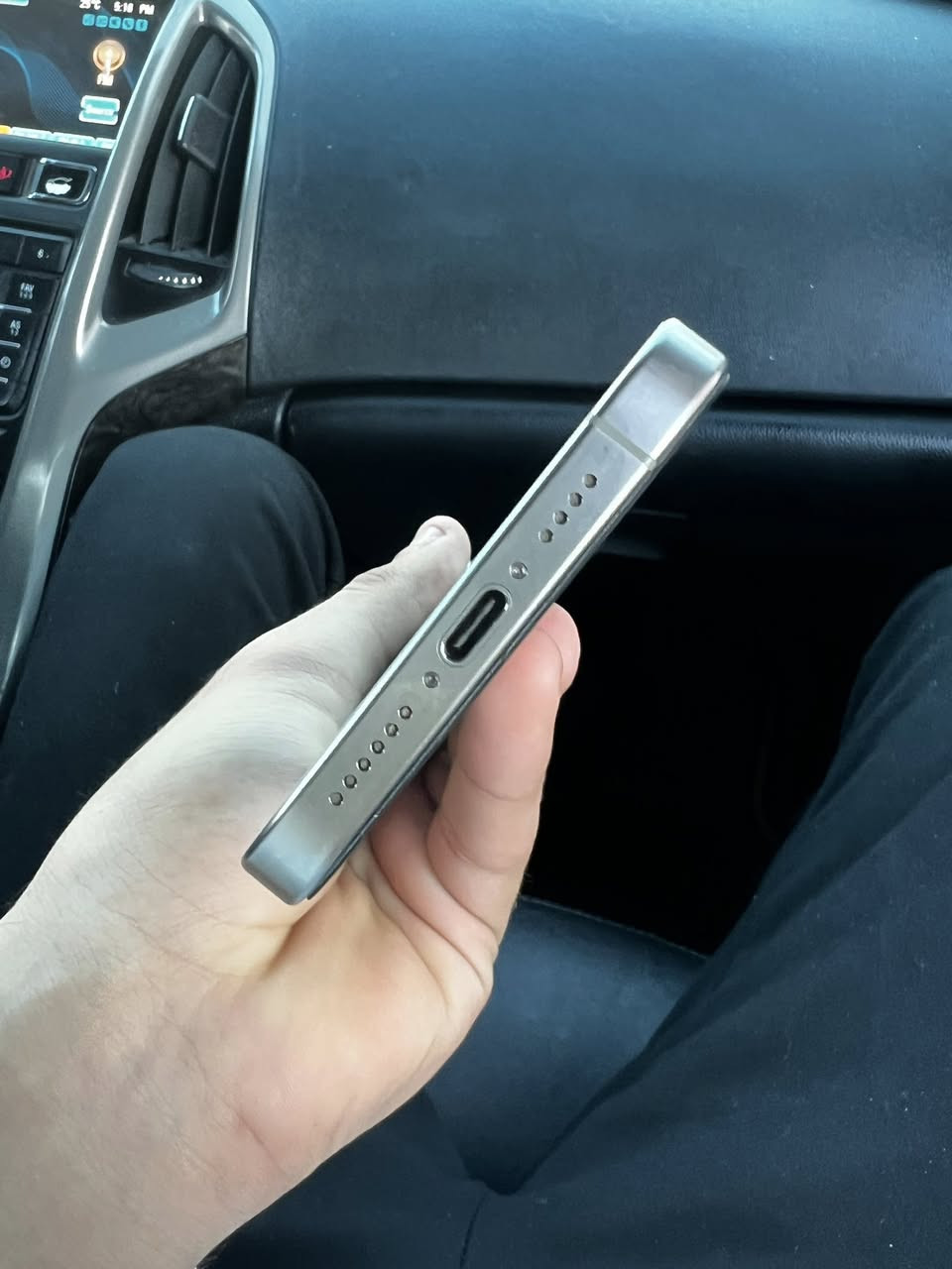 يفون 15 برو ماكس تيتانيوم جهاز آخو الجديد برغي ممفتوح بطارية 95‎%‎ مشحون 269 مره بعده بحالة الوكاله ذاكره 256 جهاز نضيف 100‎%‎ ويا الكارتونه مكاني بغداد السيديه 
مليون 250 ألف


**إذا كنت صاحب هذا الإعلان وتريد حذفه لأي سبب، رجاءا أرسل رسالة إلى الدعم الفني**