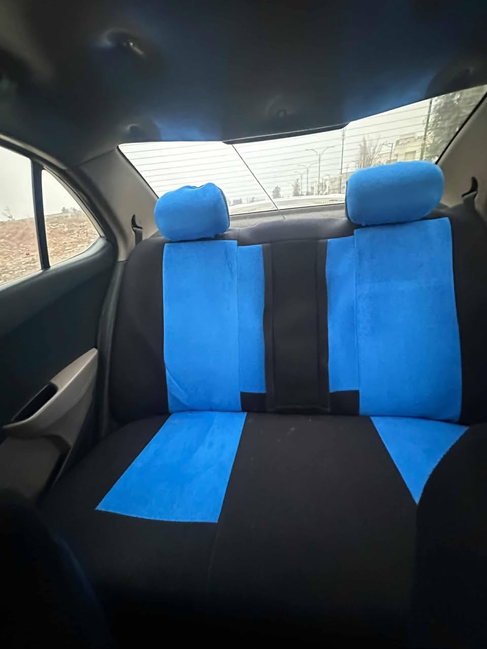 السلام عليكم هونداي i10 للبيع سياره كدام العين بدون صبغ محرك وكير نضيف  سعرها 75 وبيها مجال بسيط مكان موصل جانب الأيسر رقم التلفون ‭0773 232 0677‬
