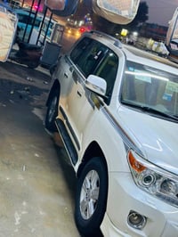 لاندكروز • ٢٠١٤ • ماشيه ١٣٠٠٠٠