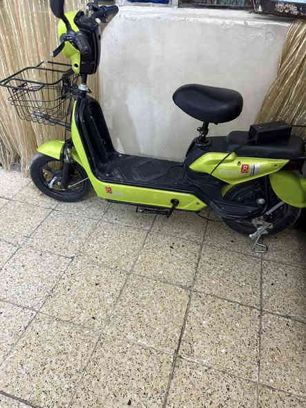 دراجه شحن حيل نضيفه تأخذها ع الفحص المكان بغداد ‭٠٧٧٠ ٧٤٣ ٦٦١٩‬الرقم بي واتساب
