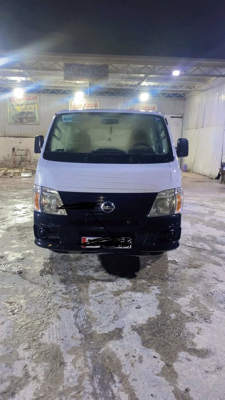 سلام عليكم نيسان موديل 2012 
رقم بغداد انكليزي ‭٠٧٧٨ ١١٥ ٩٦٧٩‬
