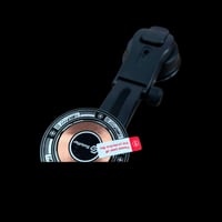 ستاند وشاحن سيارة • شحن لاسلكي ١٥ واط • ماج سيف