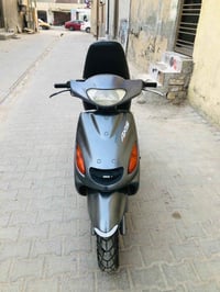 دولفين • ياباني • مفتوحه بستم