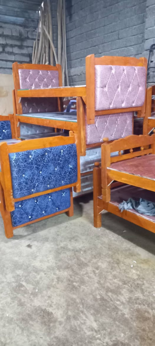 تخت دوشمه رقم واحد شرط الخشب درجه اولى
***********
