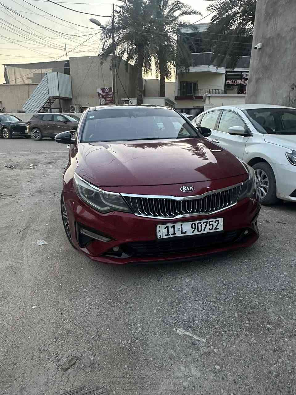 سلام عليكم 
أوبتيما 2019S وارد امريكي 
حادث خفيف وصور الحادث بالمنشور 
بيها شخط بالجاملغ الخلفي 
وبالبنيد على كد شبر تقريبا
مواصفات السياره 
رادار خلفي 
رادار جانبي 
تحديد مسار 
حساس خلفي 
قيادة ذاتيه 
بريك ذاتي عند اقتراب من السياره قريبه 
فول تحكم ستيرن 
ويل 18 
شاشه اعطال
شاشه كبيره
كامره دوراره
لد نهاري 
اشاير بالدعاميه 
اشاير بالمري 
ثلاث وضعيات قياده 
Abs 
بلوتوث اوكس 
بصمه وشادلهه منضومه غاز  مراوس حسب لقناعه

مكاني بغداد الدوره رقمي ***********
