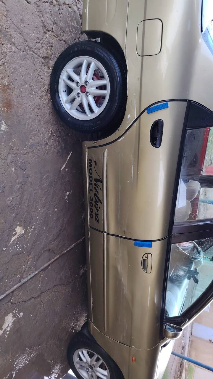 السلام عليكم دايو نوبرا ٢٠٠٠ رقم بغداد انكليزي محرك مسكر كير عادي مكينه وكير بالجيس قبل شهر شادهن كهربائيات كامله مكفوله من الضربه القويه غرفتها حلوه تخم ويل كب ٥ويه السبير اريد مرواس بافيو تكسي مكاني بابل محاويل ***********
