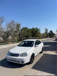 اوبتره 2011 خليجي بيه فقط جاملغ يمنه بدون دواخل ماشيه 147 مكينه كير ما...