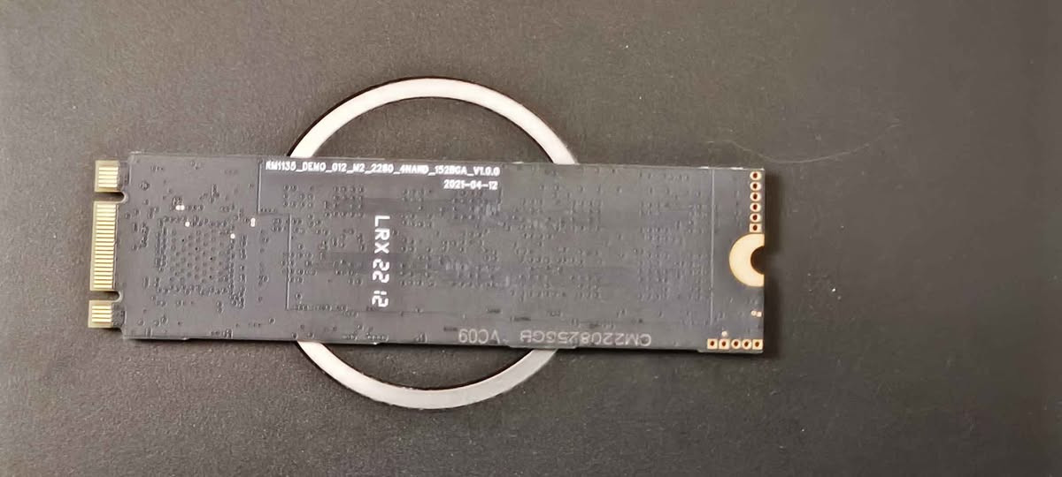 هارد SSD M.2
نوع sata 
الشركة المصنعة ValueTech Basics
حجم الهارد 256 كيكا بغداد, العراق


**إذا كنت صاحب هذا الإعلان وتريد حذفه لأي سبب، رجاءا أرسل رسالة إلى الدعم الفني**