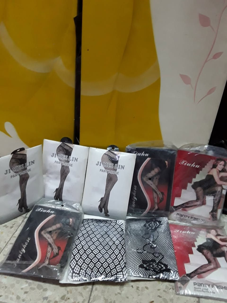 ملابس نوم لانجري نسائية
انواع اشكال موديلات
صناعة سورين وتركي
القطعة بالغين 
الدرزن ب20 الف
شارع فلسطين


**إذا كنت صاحب هذا الإعلان وتريد حذفه لأي سبب، رجاءا أرسل رسالة إلى الدعم الفني**