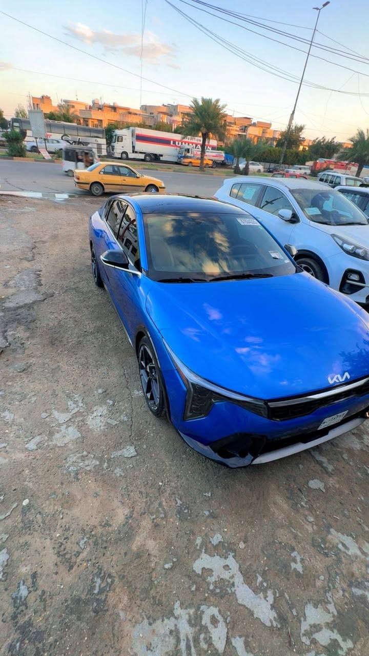 كي فور موديل 2025 بدون رقم
جيتي لاين فول الفول 
كشنات جلد لونين تتدفئه تبريد 
بانوراما 
رادرات 360 
تشغيل عن بعد 
حادث فقط صبغ ربع البنيد 
بدون فتح بدون تبديل بدون دواخل 
فقط خشم البنيد دعاميه بلاديه راديترات بلاديه 
السعر 178 بيها مجال كلش بسيط 
مكان بغدا البلديات ***********
