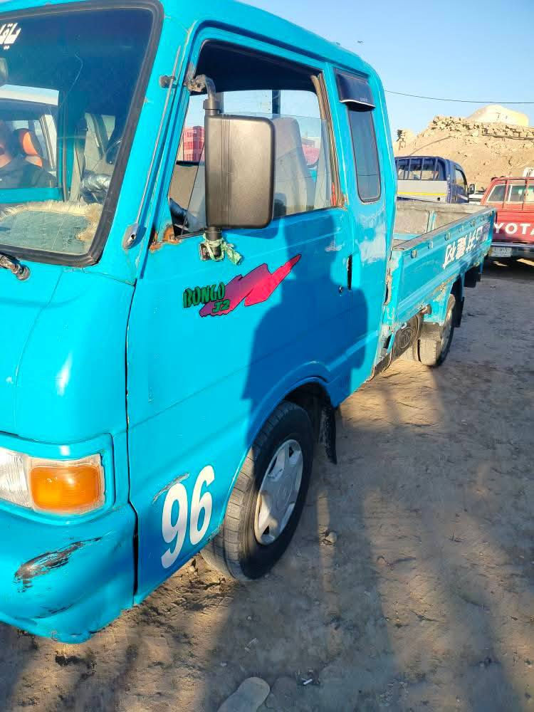 السلام عليكم بنكو للبيع سياره جاهزه  كل نقص مابيه موديل 96 رقم بغداد انكليزي تحويل ثاني يوم. السعر 55 ***********وبيه مجال الاستفسار .. ***********
