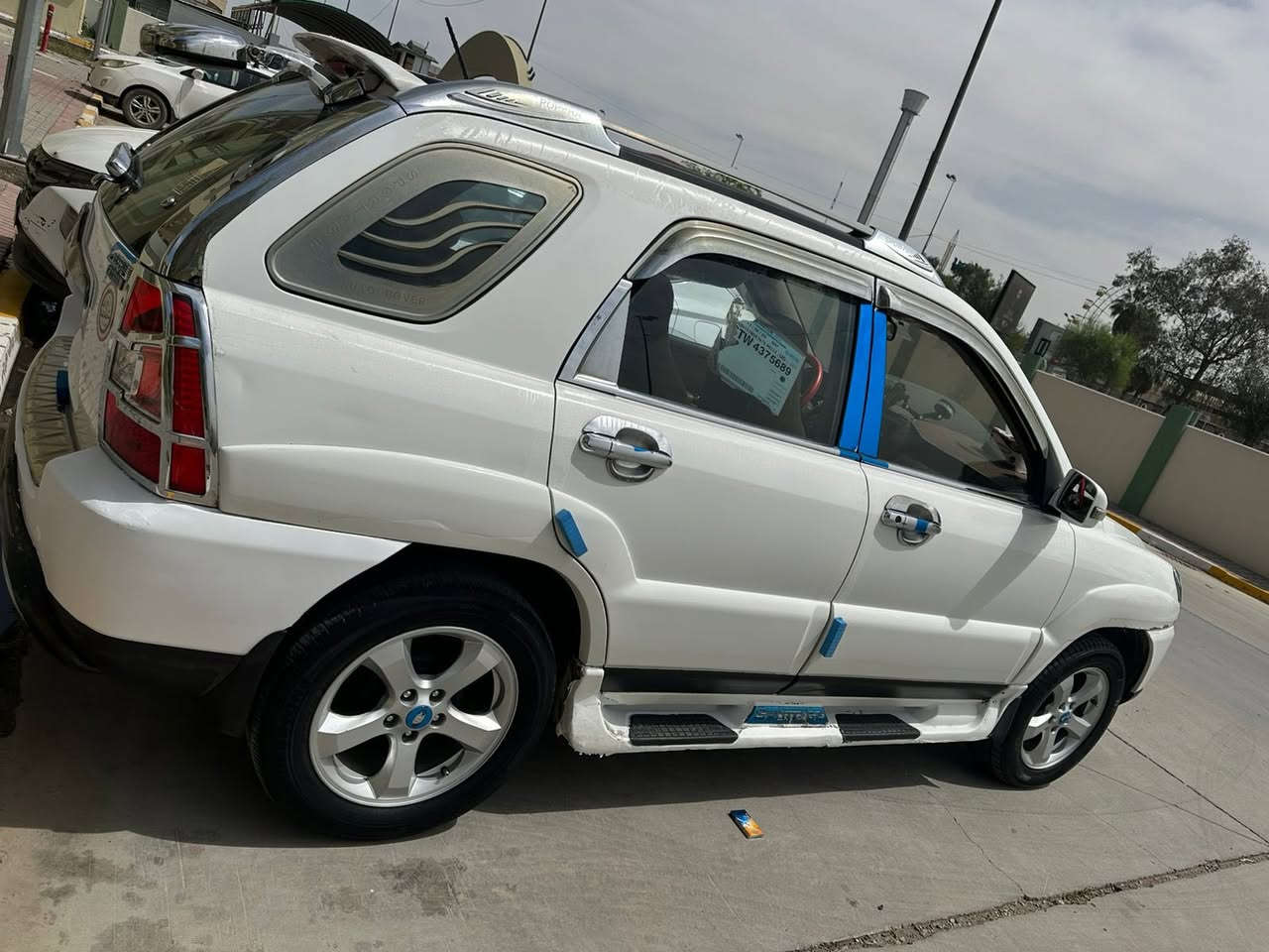 للبيع مديل 2009خليجي مكفوله السعر 135 الموقع زيونه ***********
