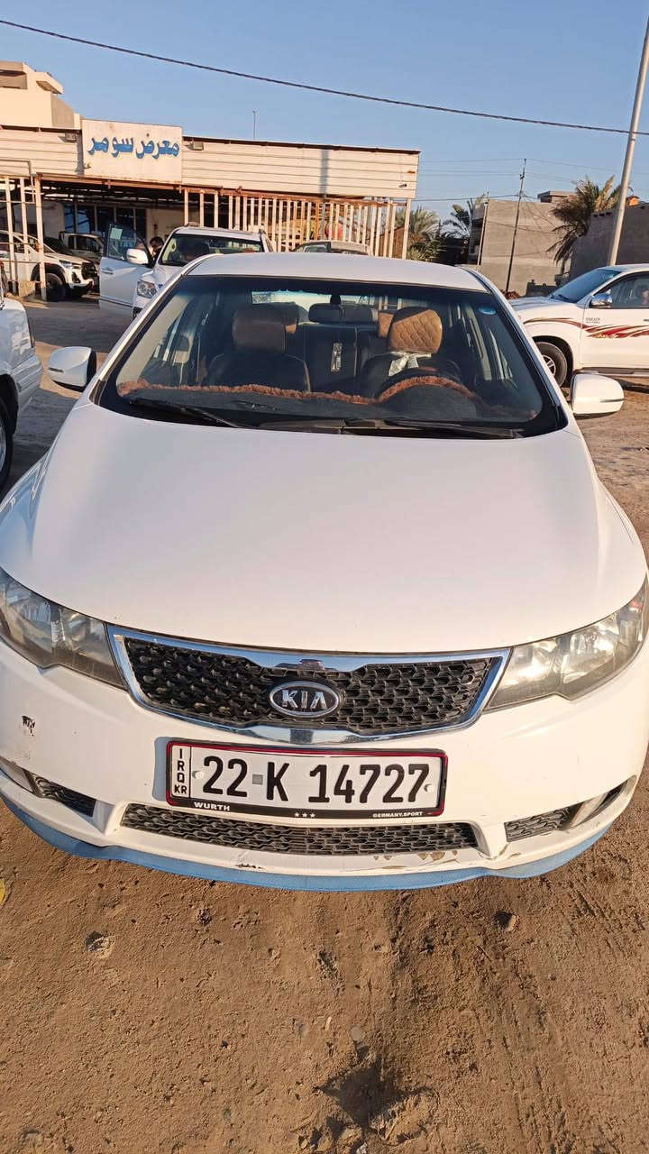 السلام عليكم 
سيراتو ٢٠١١ رقم شمالي السيارة خير من الله ما بيها كل نقص رايد مراوس ب سوناتا ٧ ٨ ٩ فقط مراوس ما ابيع 
كل التفاصيل موجودة بس اتصل على الرقم *********** او تعال خاص و خادم 
ملاحظة السعر ممذكور لأن ما ابيع بس اراوس
