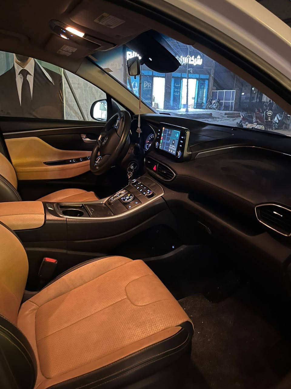 سلام عليكم من رخصت امين الكرواب سنتافية البيع موديل 23شهر12واردامريكي حادثه جاملغ اليسر امامي وبدل بلادي نفس الوان سيارة اخت جديدة عنوان بغداد ستفسار على رقم ***********سعر 240بيهة مجال
