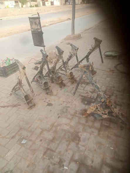 سلام عليكم شباب سواصي مال ايراني 4 كير و5 كير مال تفصيخ مكاني بيوت دوميز يم موقف كيات ،، ***********
