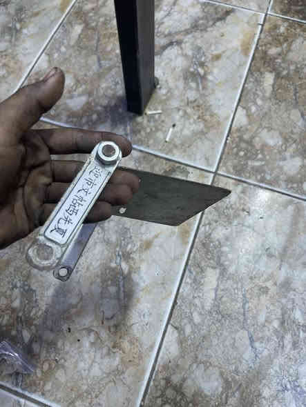 كلشي وسعره خاص 
***********
