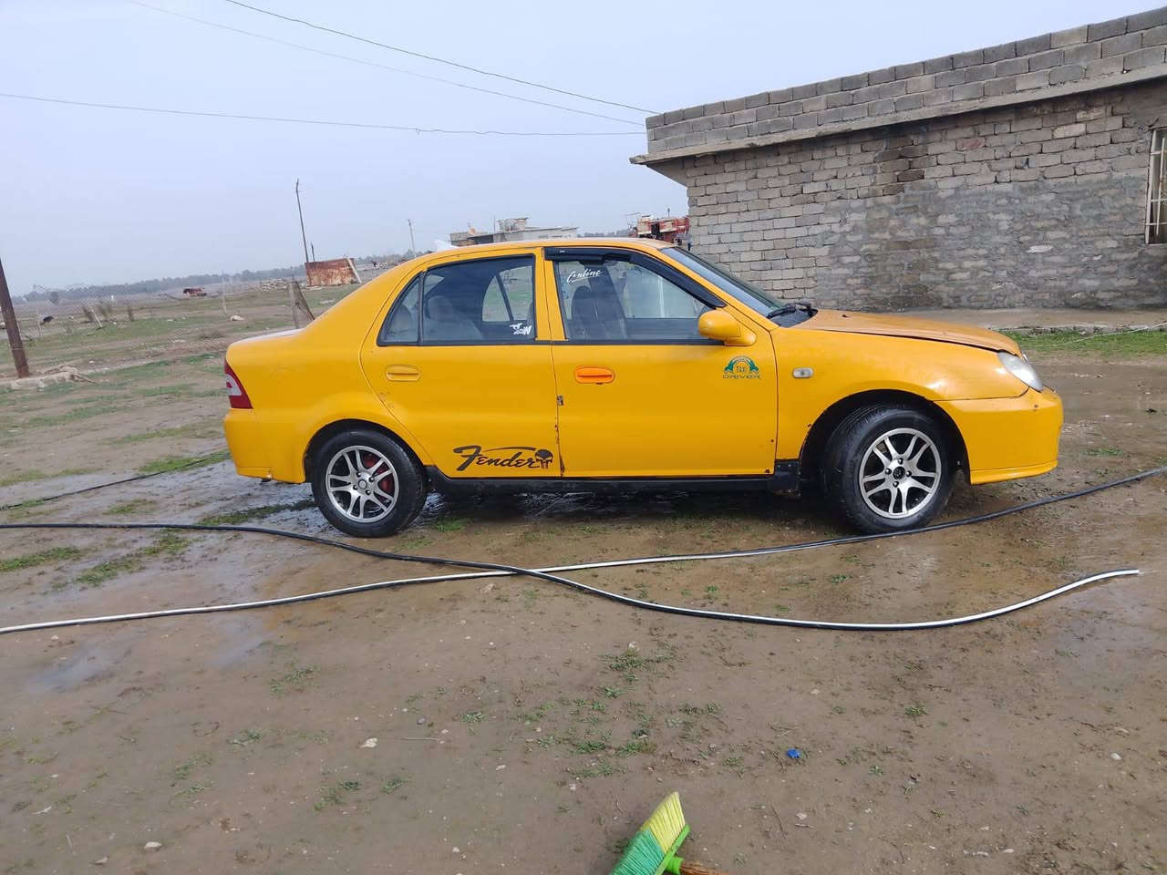 سياره سيكي موديل 12رقم بغداد صفرغرامات سنويه بسمي المكان موصل حمام العليل التحويل بل  موصل السعر38رقم الهاتف ***********
