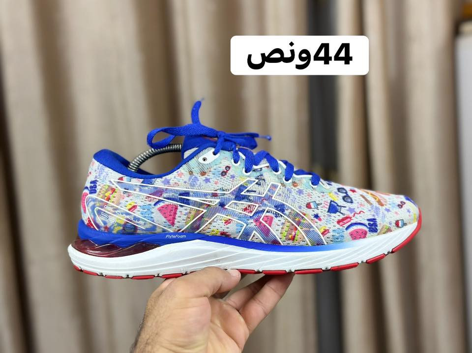 قطع باله اصليه ونظيفه وحديثه 
القياس داخل كل صوره 
يوجد توصيل بغداد ***********
