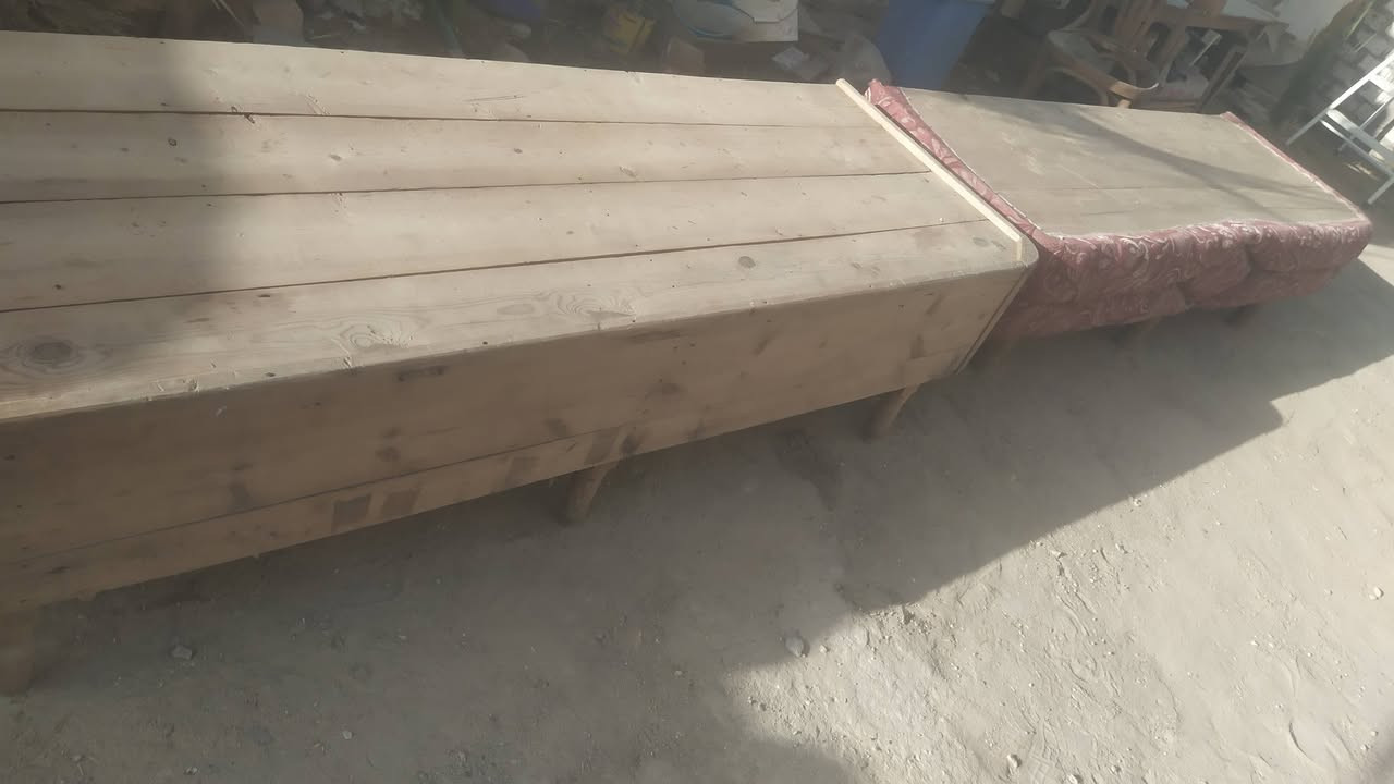 متاح باذن الله كنب بلدي خشب موسكي تخانات بالمراتب والمساند


**إذا كنت صاحب هذا الإعلان وتريد حذفه لأي سبب، رجاءا أرسل رسالة إلى الدعم الفني**