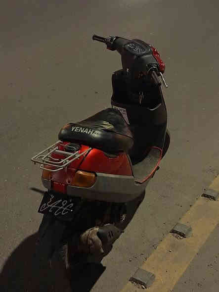 السلام عليكم 
ماطور بوتين للبيع 
دبل سكريته المرغوب
لور احمر 
معمر مره وحده 
شاصي شرط 
تحريكه ومعدل 
تايات جدد 
سعر 225وبي مجال 
سلف لايت بك لايت اشاير هورن كلو شغال بس ايعوزو باتري 
للاستفسار الاتصال على الارقام التالية 
***********
***********اتصال +واتساب
مكاني حي السكر قرب مطعم ابو جنه
