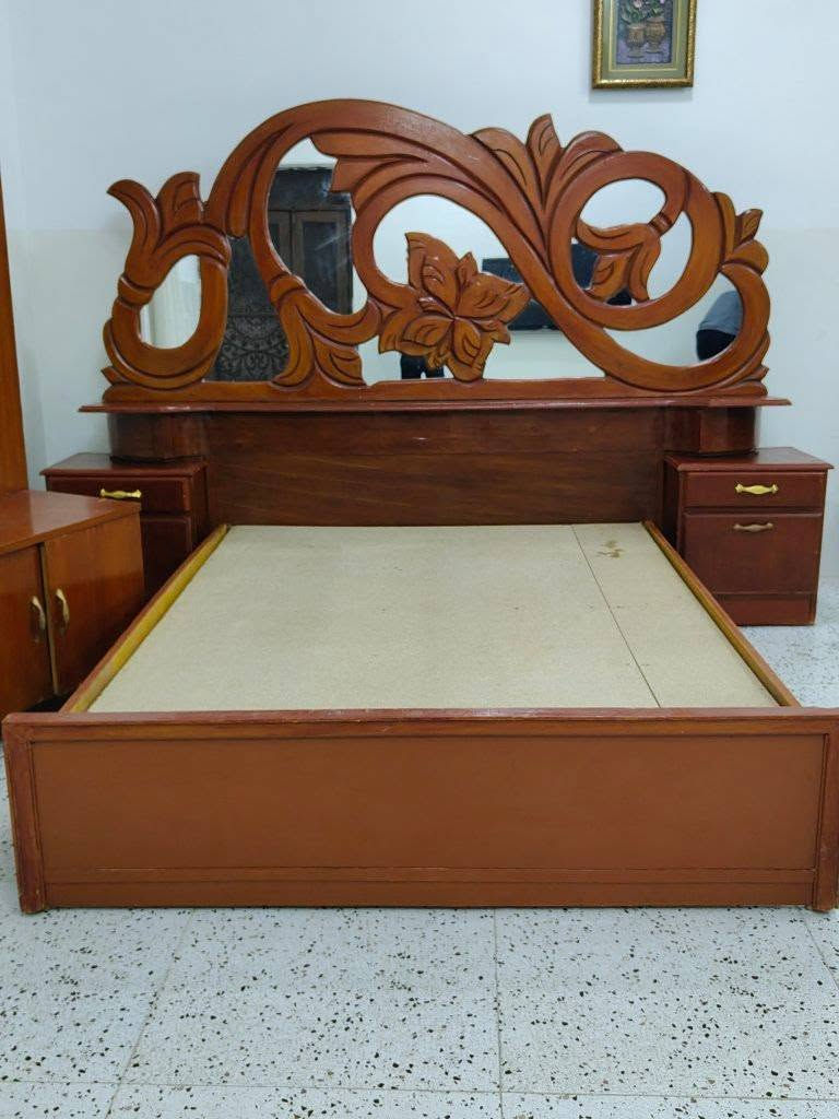 السلام عليكم عندي هاي الاثاث صاج  مستعمل للبيع السعر 325 مكاني كركوك حي بدر


**إذا كنت صاحب هذا الإعلان وتريد حذفه لأي سبب، رجاءا أرسل رسالة إلى الدعم الفني**