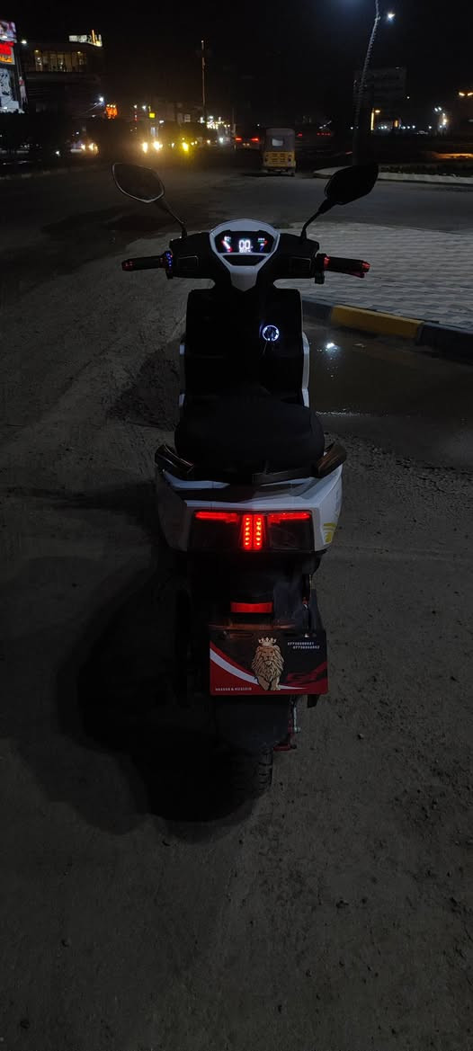 دراجه شحن للبيع❗
دراجه سكنز GT
(المواصفات)
1-بطاريات ليثيوم.⚡
2-لايت عالي+ناصي.💡
3-ملف (2000W. )
4-سرعه تقريباً70.
5-شحن تكفي لمسافات طويلة.
6-نظامp.
7-نظامR.
8-سماعه تحكم يد.
9-نظام حمايه من السرقه.
10-نظام تثبيت سرعه.
11-بريكات هيدروليك.
ــــــــــــــــــــــــــــــــــــــــــــــــ
الدراجه نضيفه وكهربائيات شغاله كلهة نقص مابيهة
للاستفسار.*********** فقط عل خط .
)عنواني. بغداد ابو غريب.)❗
