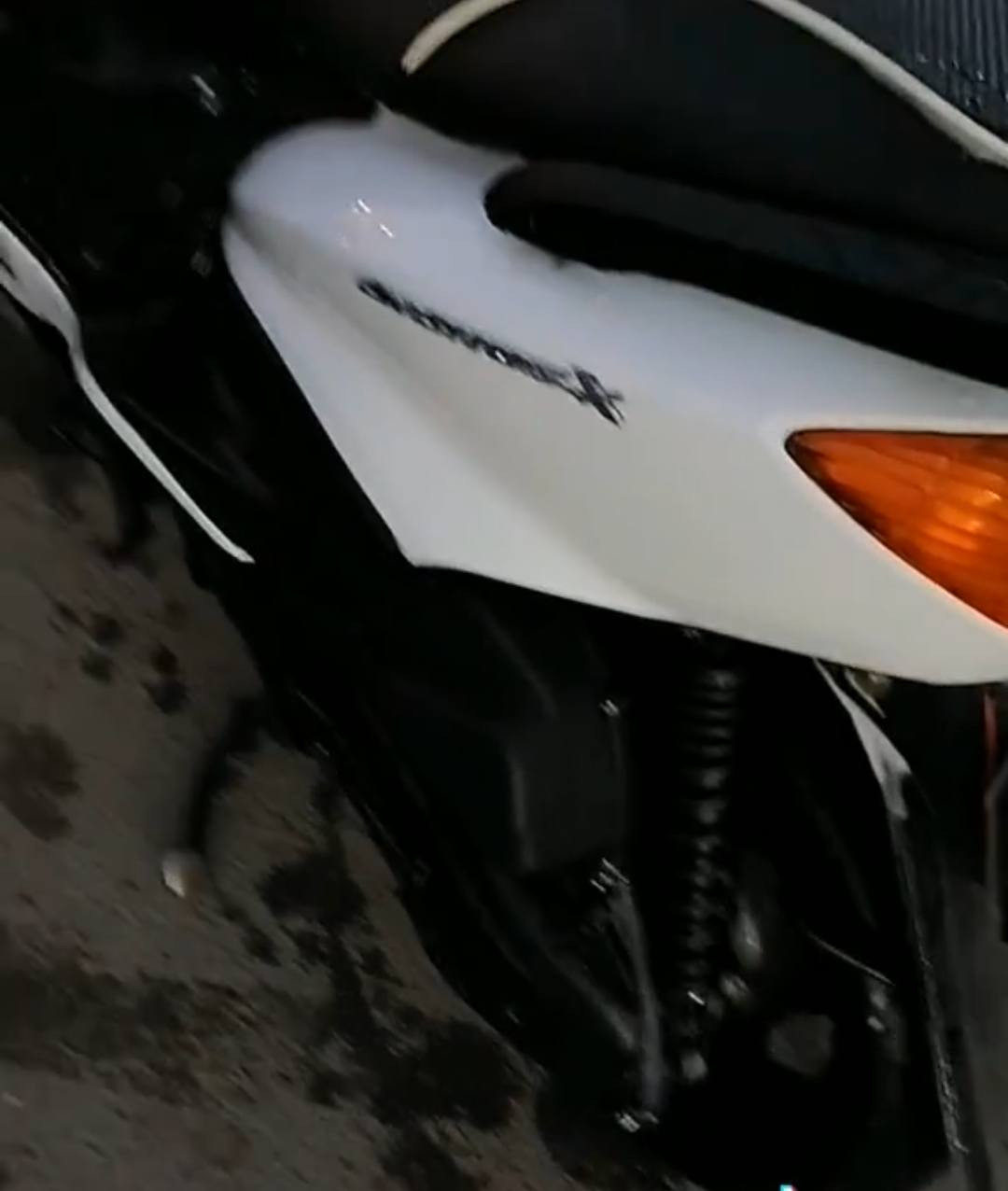 سكنز نثيه جدا نظيفه
مكاني الاعظميه..سعر ٧٠٠ الف
تلفون..***********
