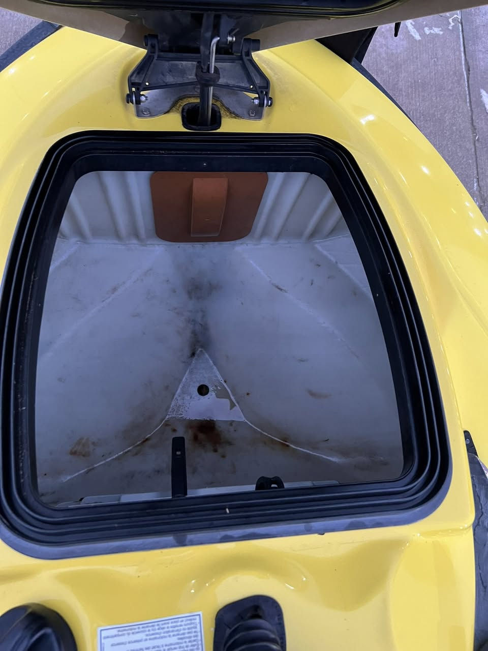 دخول جديد
للبيع 
سيدوو ٢٠٠٧- ٢٦ ساعة شغل جديد 
شرط برغي مامفتوح 
رقم 
*********** 
***********
