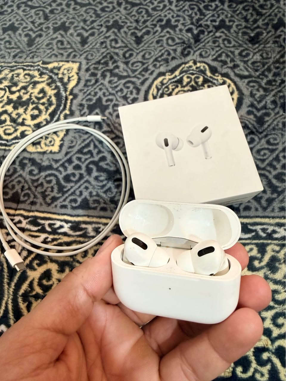 ‎سماعة ابل الجيل الاول اصلية استعمال نظيف مع كامل الملحقات‎ بغداد, العراق


**إذا كنت صاحب هذا الإعلان وتريد حذفه لأي سبب، رجاءا أرسل رسالة إلى الدعم الفني**