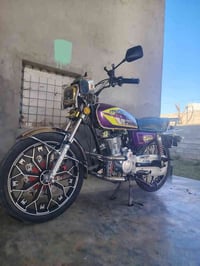 دراجة  موطور للبيع موديل 2024 محرك 200 كير شرط كهربائيات كلها شغاله ما...