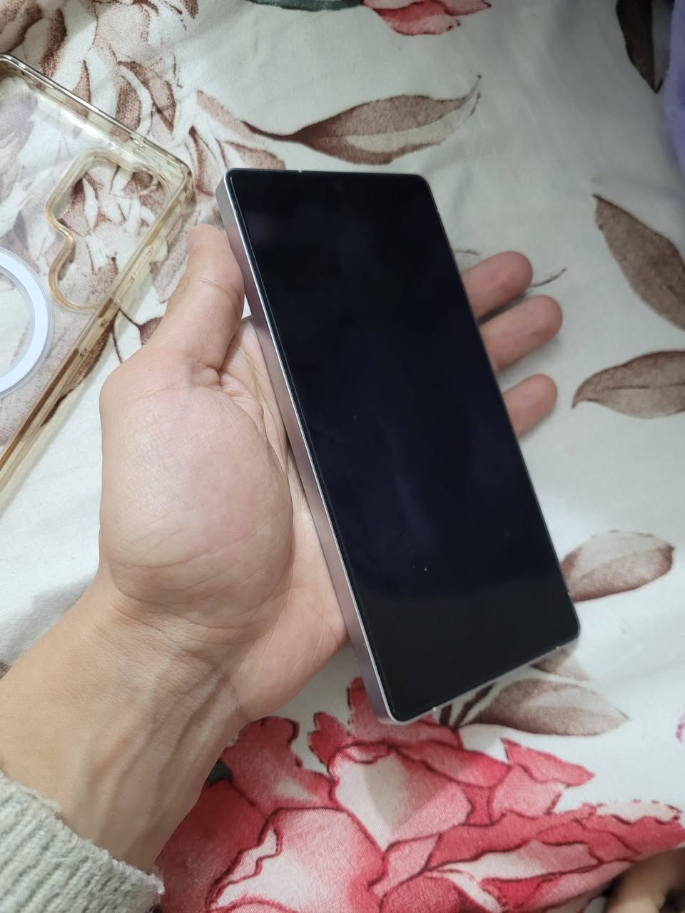 السلام عليكم
S25 ultra الازرق
ذاكرة 256 
جهاز مكفول من الشخط اول تشغيله اله بشهر السابع 
كامل ملحقات العنوان النجف الاشرف حي ميسان الشراي فقط يراسل السعر 1150 قفل
(لحد يجي يكول سعر عالي روح شوف ال 26 ب 3 ملايين)


**إذا كنت صاحب هذا الإعلان وتريد حذفه لأي سبب، رجاءا أرسل رسالة إلى الدعم الفني**