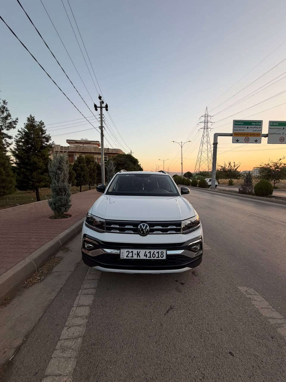 ڤۆلکسواگن تی کروس 
٢٠٢٤
٩هەزار ڕۆشتووە 
بئ بۆیاخ یەک پەلە پدیئاری هەیە
ئێرباگی نەتەقیوە هیچی 
تجمیع سین 
١.٥ تۆربۆ
فوول مواسفات 
پانۆراما 
لایت پێشوو دوا لید 
حاسە کامێرە 
شاشە گەورە 
کێچ دیجیتال بە٣شیواز ئەگۆردرئ
مۆد لێخورین ئۆتۆماتیک سپۆرت عادی 
کوشن جلدوو هیتەر 
ناولید بیلادی 
کارپلیەی ئۆتۆ ستار ستۆپ 
زۆرمواسەفاتی تر……..
ڕەقەم سلێمانی بەناوی خۆمەوەیە 
١٨٠$
***********واتسئاپ
