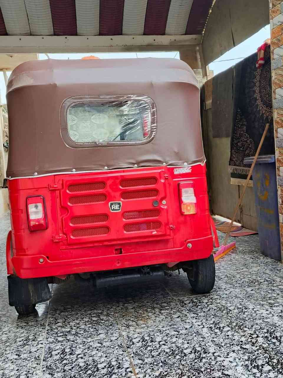 سلام عليكم  تكتك رقم ذقار 18 صبغ للجماليه صبغته حلوه بل صوار تبين مو حلوه اللون بس حلوه الله شاهد  لا تنقص لا تبخير عاوز ابو واري مال جادر *********** كوت حي لجودين
